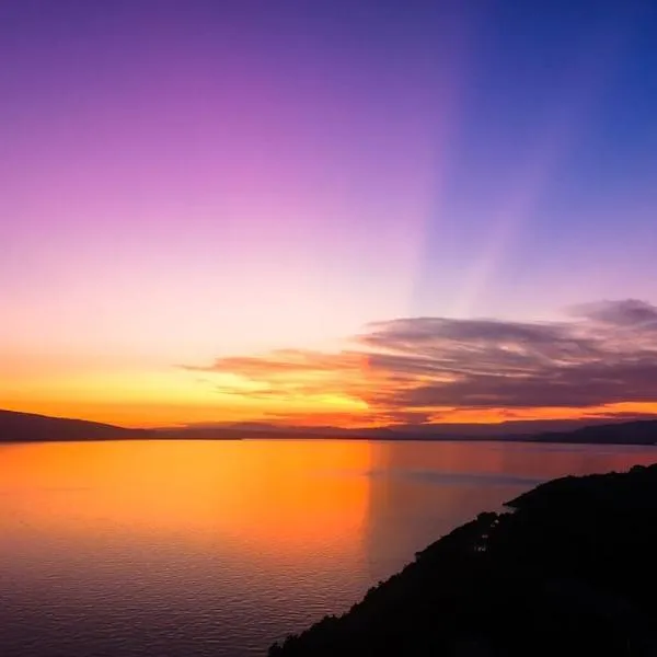 Apartment GOLDENS with a sea view, hotel in Senj