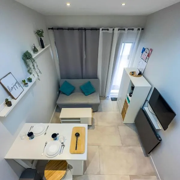 Studio - PETIT PARILLY, hotel di Vénissieux