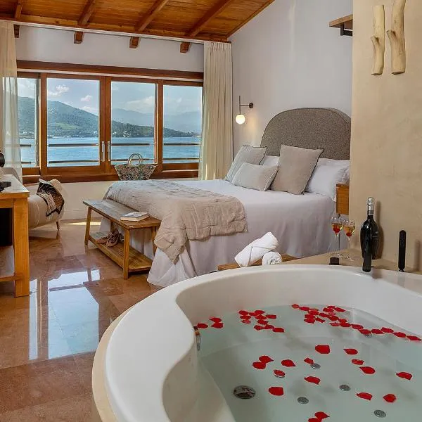 Hotel Spa Porto Cristo: Port de la Selva'da bir otel