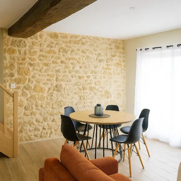 Maison des Hirondelles, hotel di Yvré-lʼÉvêque