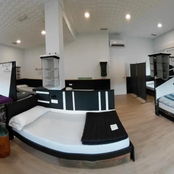 Albergue A ROTONDA, hotel v destinaci Redondela