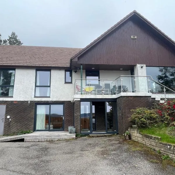 5 bed house near Oban, hotel v destinaci Oban