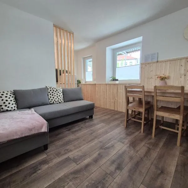 Holiday Home Mila, hotel v destinaci Spodnja Idrija