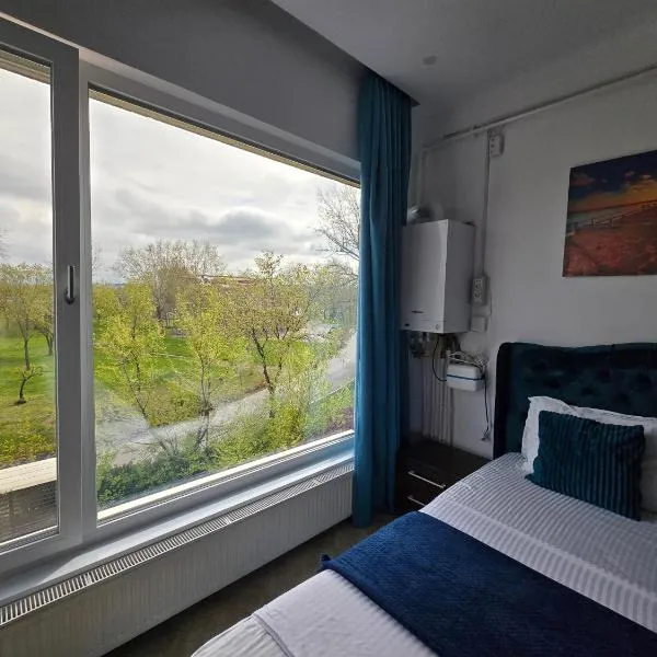 Sky Studio: Köstence'de bir otel