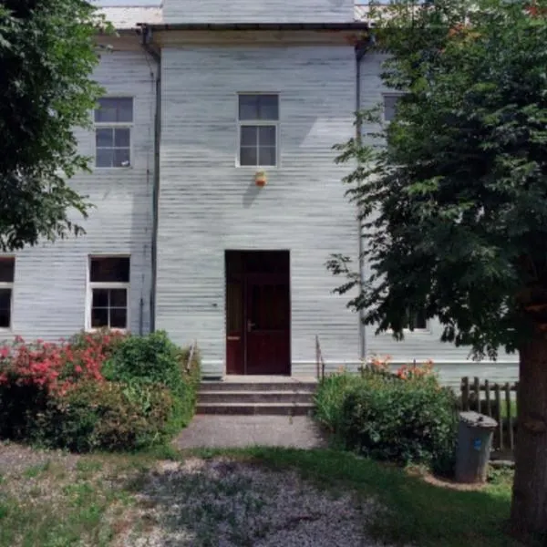 Apartmán - ubytování Močidlec – hotel w mieście Pšov