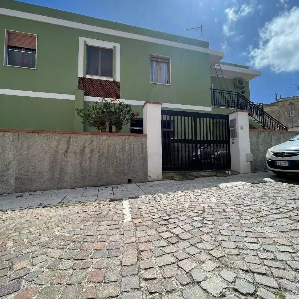 Casa Vacanze al muro di cinta Carloforte, ξενοδοχείο σε Carloforte