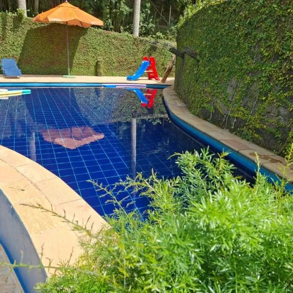 Chácara Recanto das Águas, hotel v destinaci Juquitiba