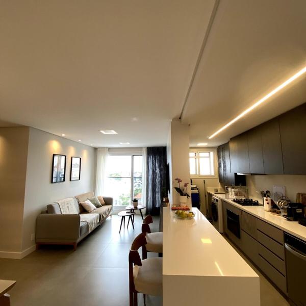 Apartamento moderno com 2 quartos, a 800m da praia Jurerê Internacional - Foto 5