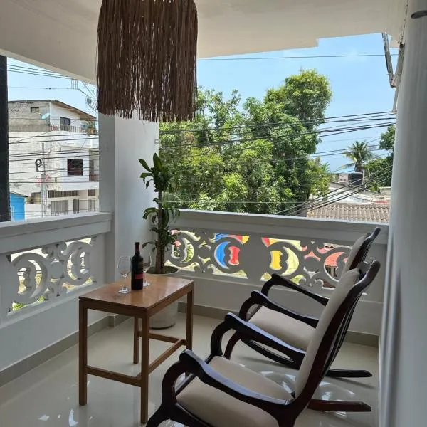 Casa a una cuadra del mar, hotel v destinaci Tolú