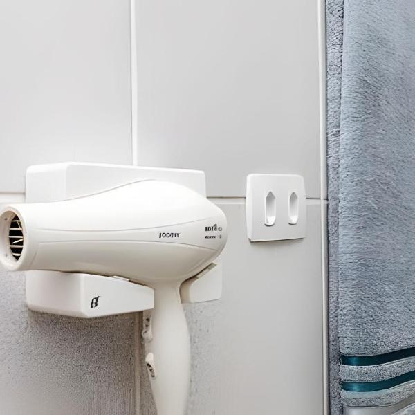 A2-CantoForte - 300 metrosPraia - ARCond - Garagem - Wifi - Ideal para Família até 6 Pessoas, pet com taxa, sem roupa cama-banho - Foto 5