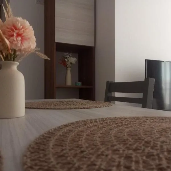 Brand New - Cozy Apartment 1007, hotel in St Paul's Bay