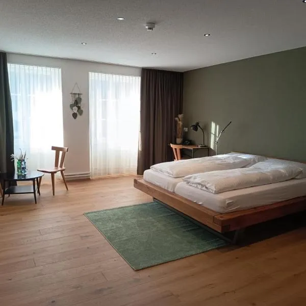 Hotel Restaurant Krone Aarberg、Aarbergのホテル