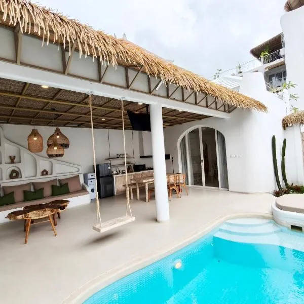 LodgeLink - Mediterranean Style 3 Bedroom Pool Villa, hotel in Uluwatu