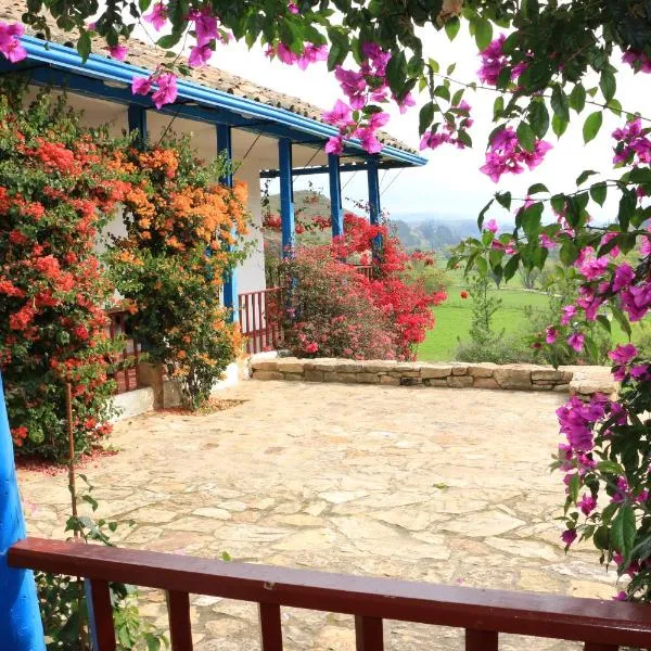 Casa Campestre SUANOGA、Pescaのホテル