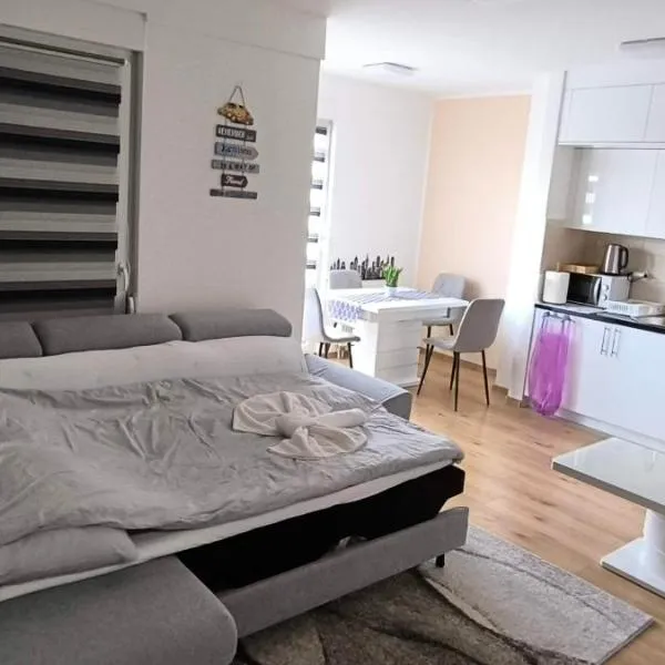 City apartman Modrica, hotel v destinaci Modriča