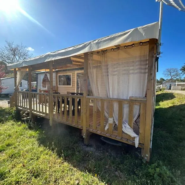 La Cabane, hotel i Claouey