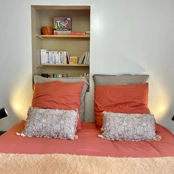 Slow Mood - L'appartement signature, hotel v destinaci Amplepuis