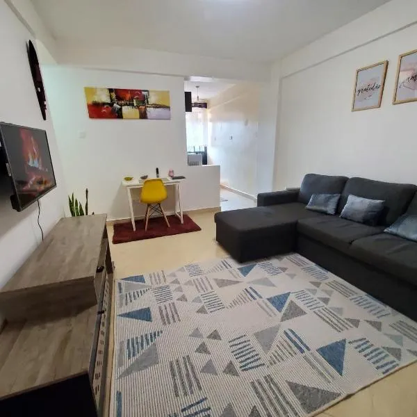 Cozy 1BR Retreat in Leafy Kitisuru, Near UN, Premier Shopping Malls & JKIA Expressway, hotel in Nairobi