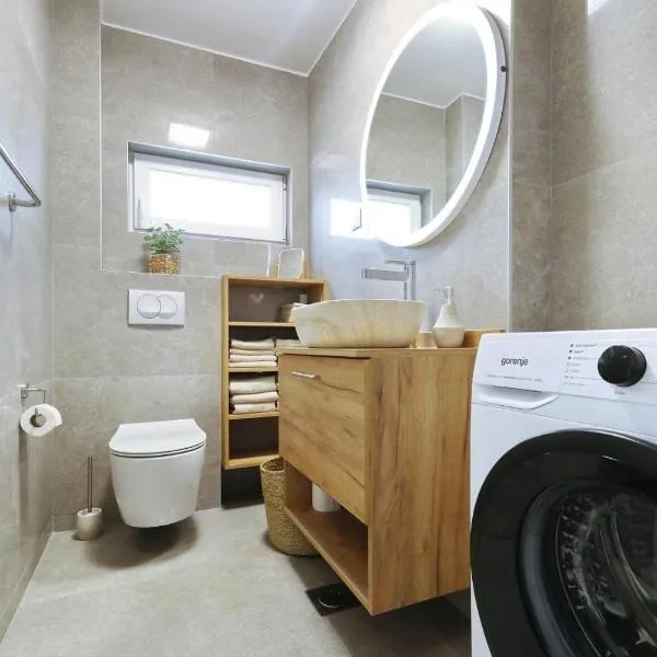 Apartmani Cicak, khách sạn ở Vir