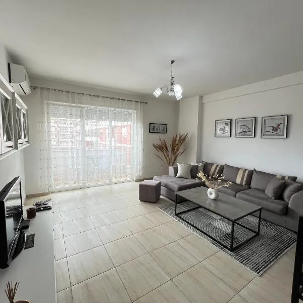 Moon City Center Apartment, hotel en Shkodër