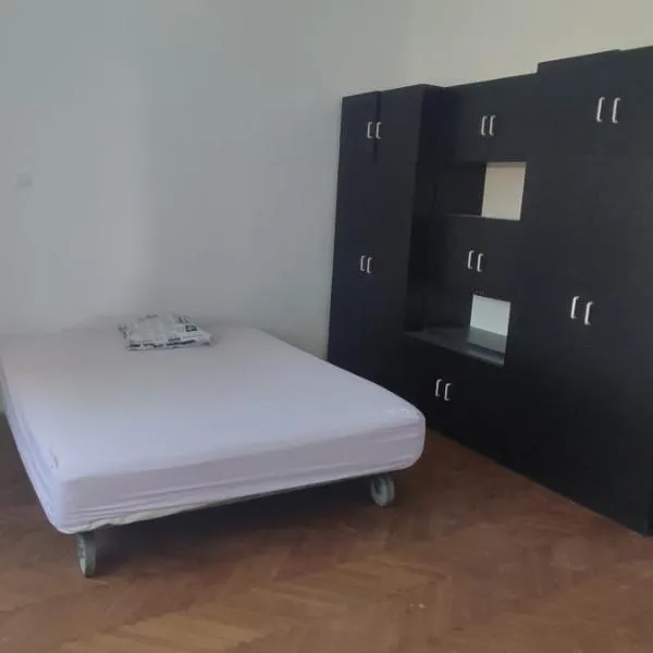 Village Rákoshegy, hotell Budapestis