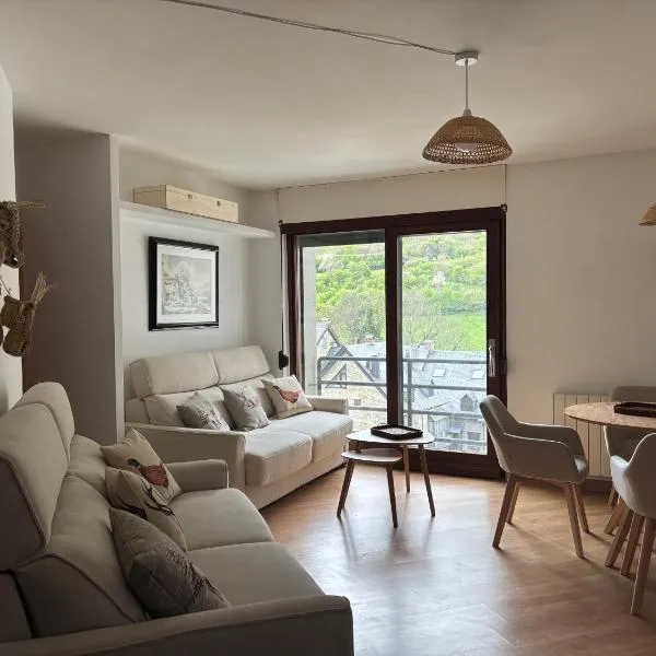 TUCA - Apartamento en Vielha, hotel in Vielha