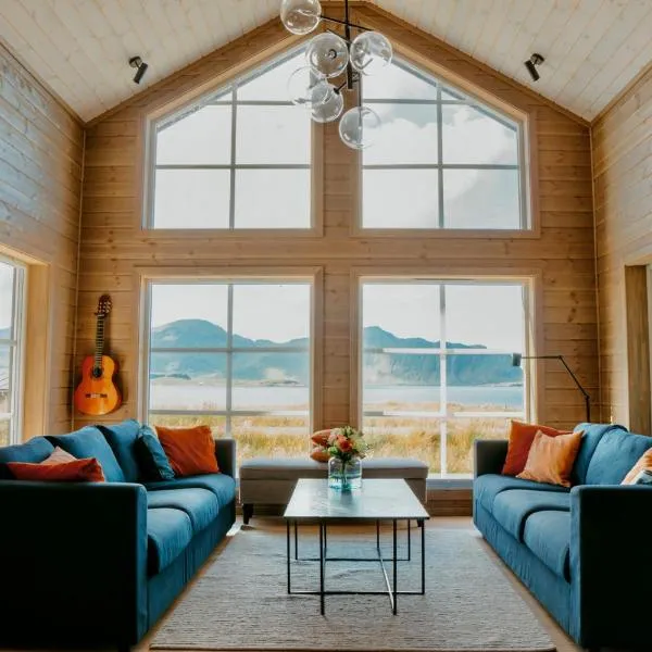 Spacious, modern cabin Ramberg Lofoten، فندق في رامبيرغ