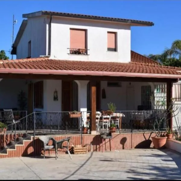 Casa di Zoe, hotel in Trappeto