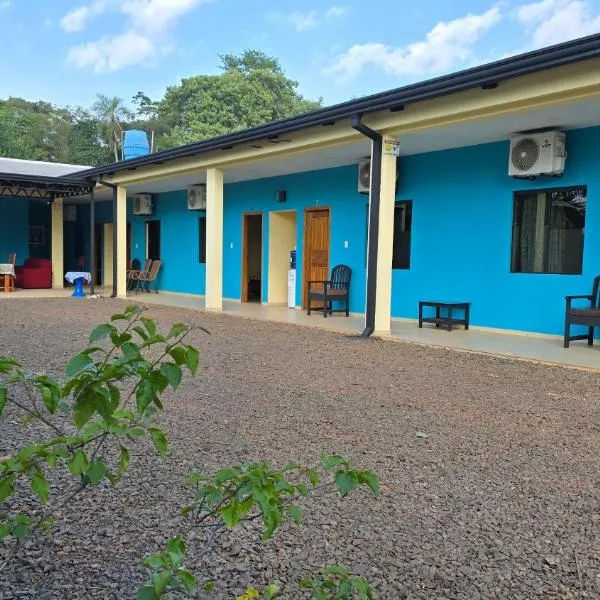 La Victoria Hospedaje, hotel in Caaguazú