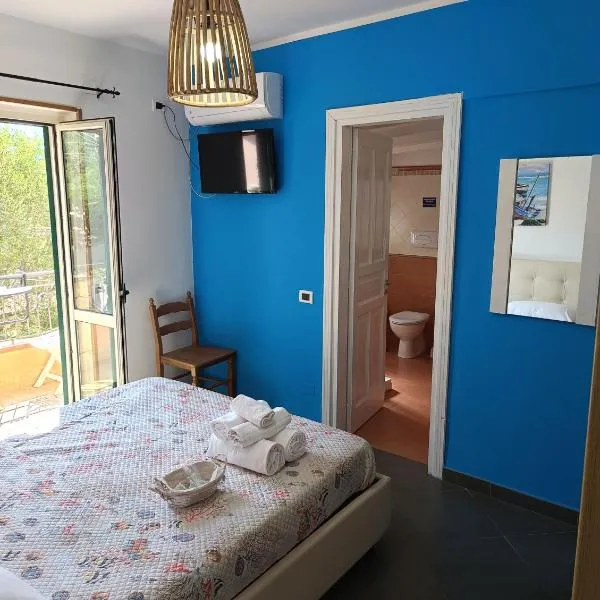 Case vacanze Azzurra, hotel en Marina di Camerota