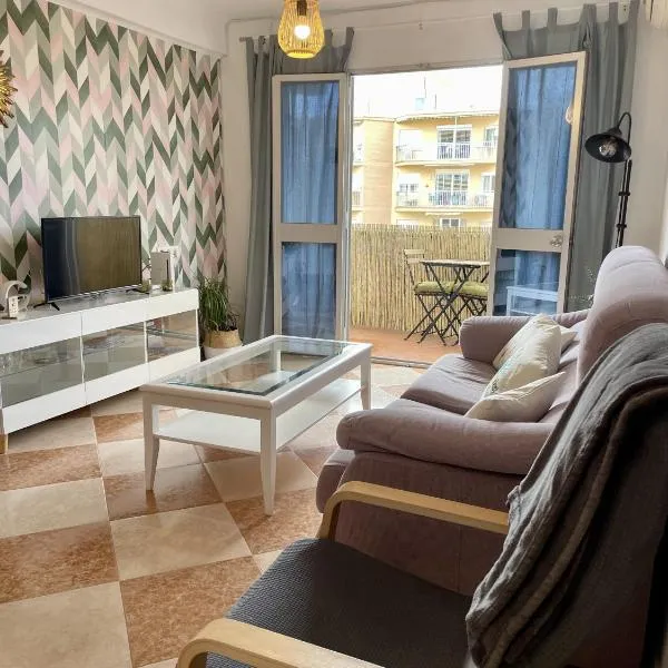 El Barquito de Mateo: Torre del Mar'da bir otel