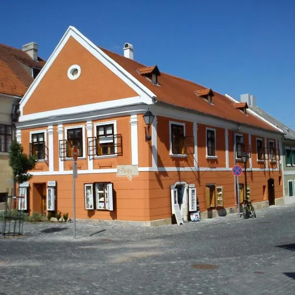 Pont Vendégház, hotel v destinaci Kőszeg