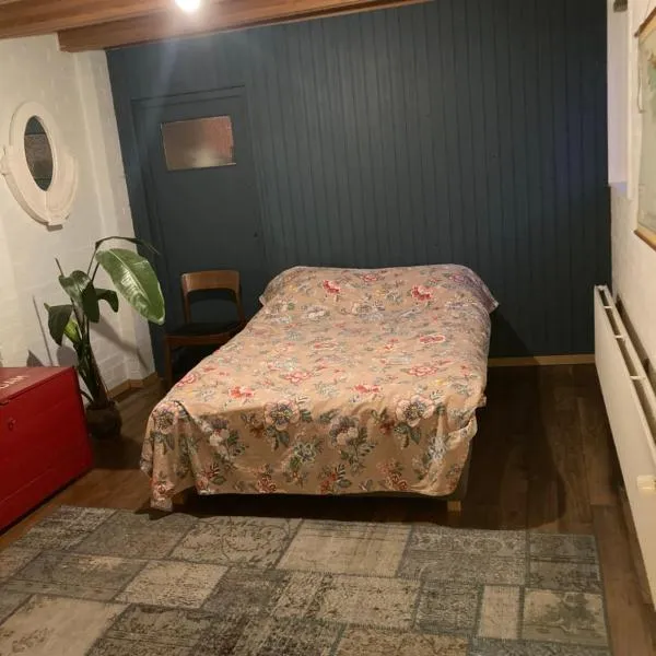 Achter de kerk, hotel v destinaci Eppenhuizen