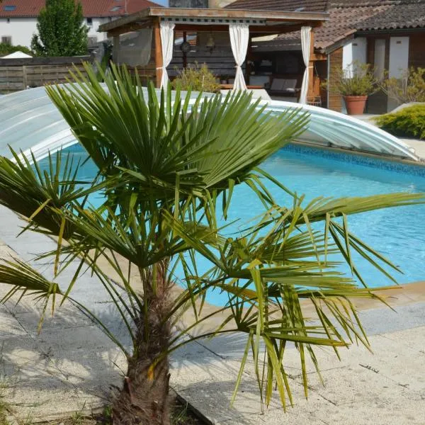 Le lion d'or, hotel em Marlieux