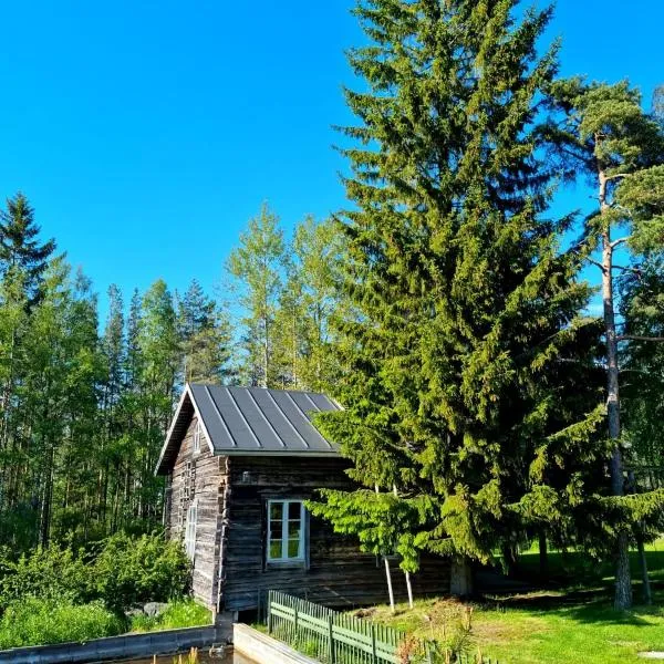 Kodikas hirsimökki - cozy log cottage, hotel a Rauma
