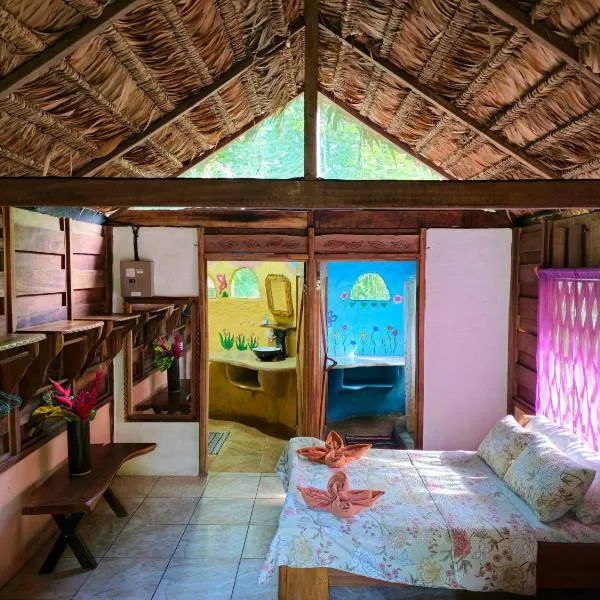 Wildlife Lodge Cahuita โรงแรมในกาอุยตา