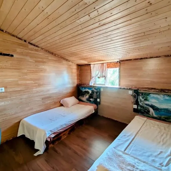 Casa amazonia PT - Dois amigos, hotel di Cernache
