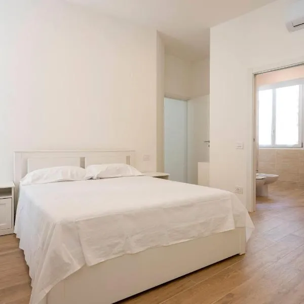 Caroli Maison - Design flat 5min da Stazione, hotel in Novara