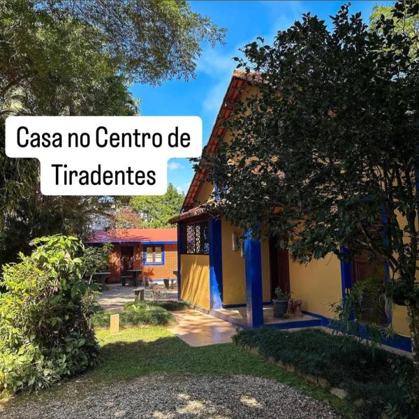 Casa chalet, Centro, vaga 2 carros, alto padrão