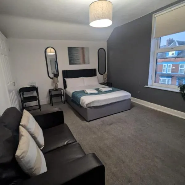 Contractor Rooms South Shields、Westoeのホテル