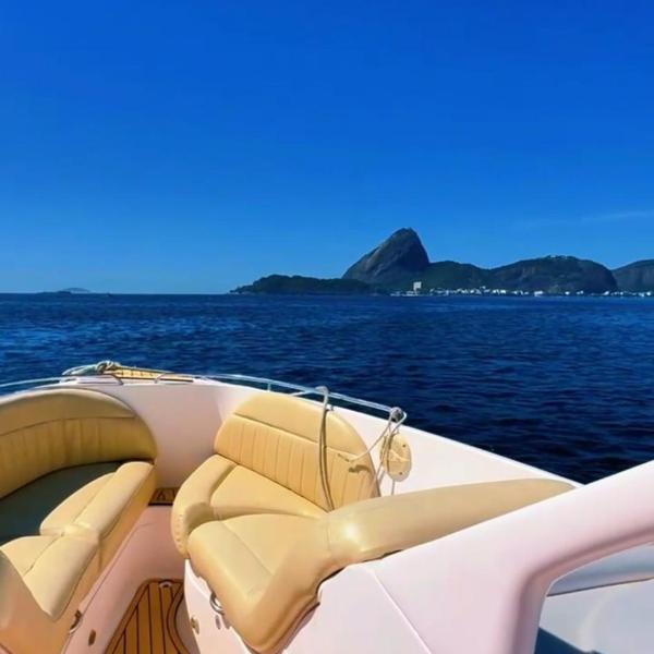 Passeio de Lancha no Rio de Janeiro - Foto 4