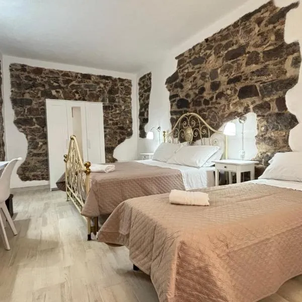 A Casa di Nonno tra mare e montagna AC WiFi, hotel v destinaci Dorgali