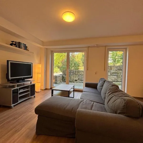 Charmante Ferienwohnung - Studio - an der Obernbreiter Kanzel - 50 m bis zu den Weinbergen, hotel v destinaci Obernbreit