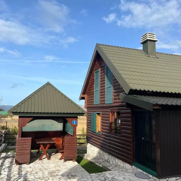 Vikendica Lamada Žabljak, hotel in Meždo