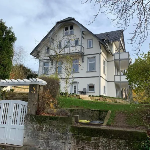 Wunderschöne Jugendstil-Wohnung, Hotel in Coburg