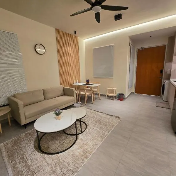 dgunduls homestay sunsuria SOHO by DGH, hotel in Shah Alam