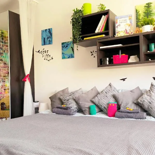 Studio Viva - Cosy Flat in Budapest - Free Parking, hotel in Budapest