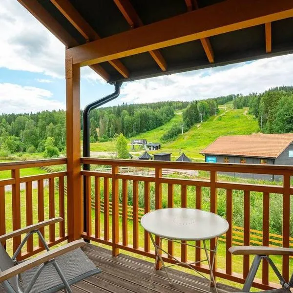 Kungsbergets finaste läge, Åhus B - semesterboende med sauna, hotel v destinaci Järbo