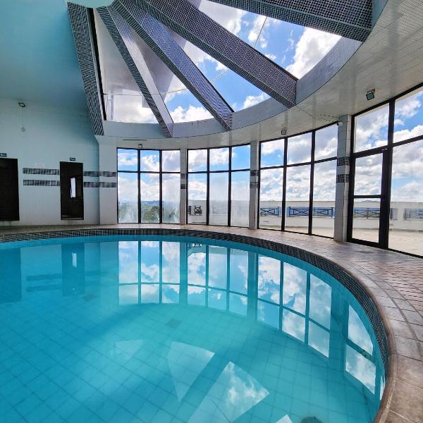 Duplex em Castelo | Piscina Aquecida, Lareira e Wi-Fi - Foto 2