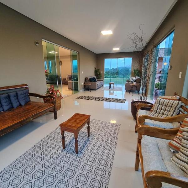 Mol Residence